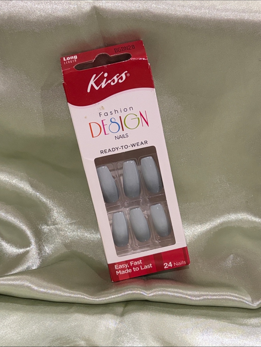 Kiss Fashion Design Ready-to-Wear Light Gray Ombré Press-On Nails